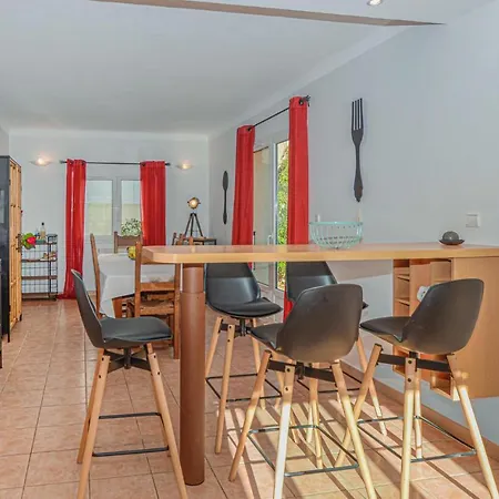 Feriehus Cozy In With Kitchen
