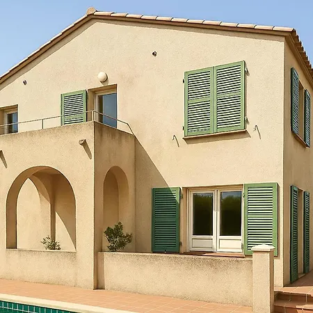 Cozy In With Kitchen *